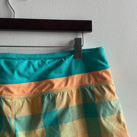 Lululemon Speed Up Shorts Turquoise Size 4 - Picture 2 of 6